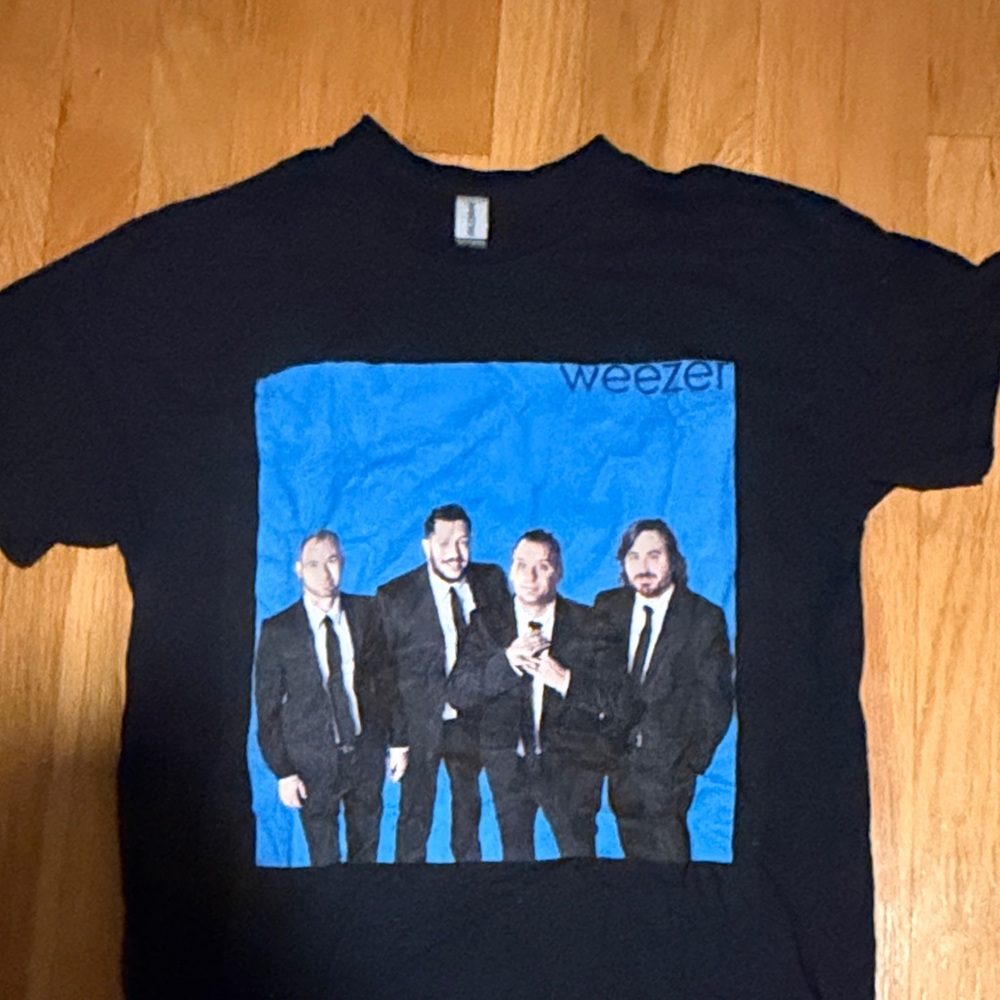 PacSun Black Weezer Graphic Tee